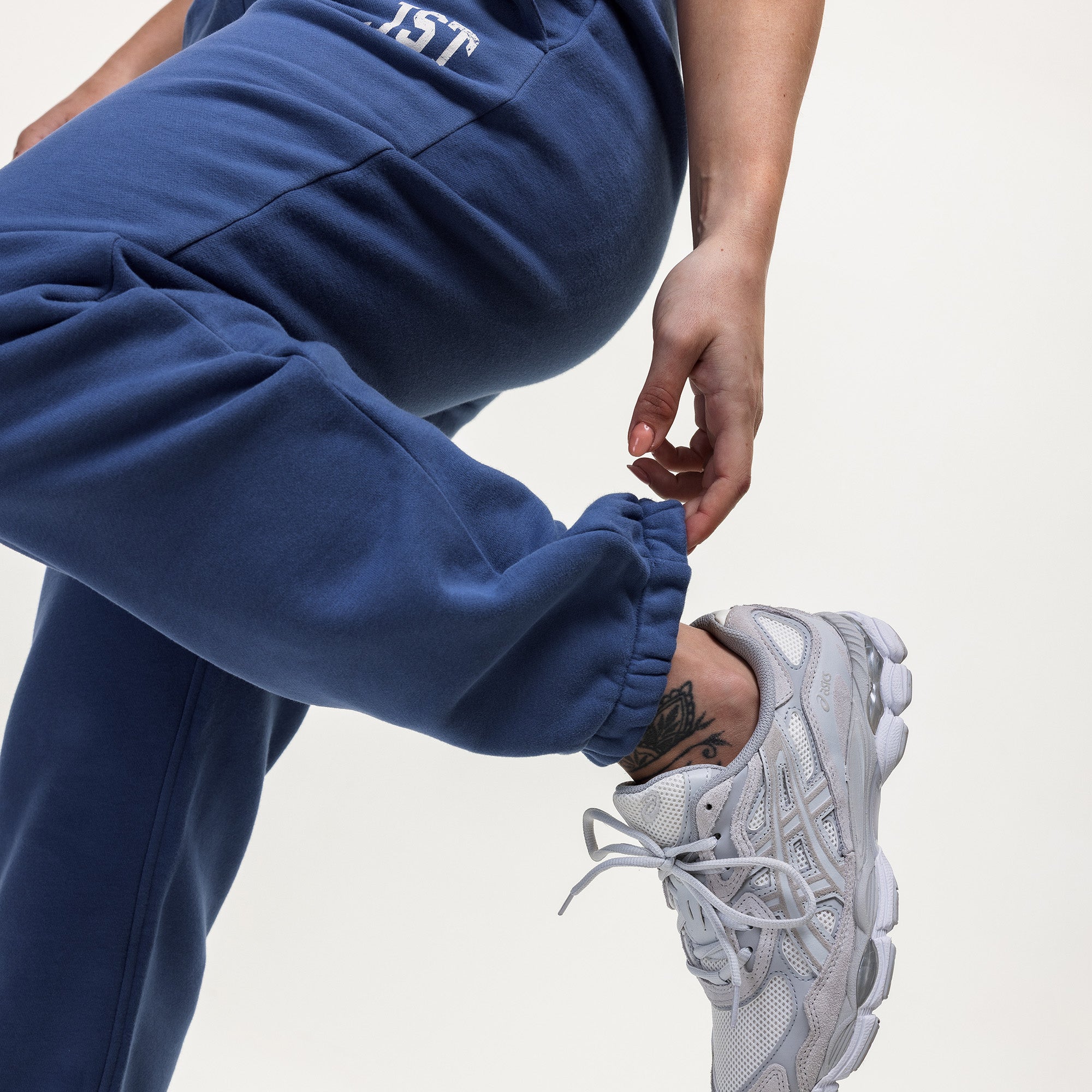 Relax Oversized Jogger - Vintage Indigo