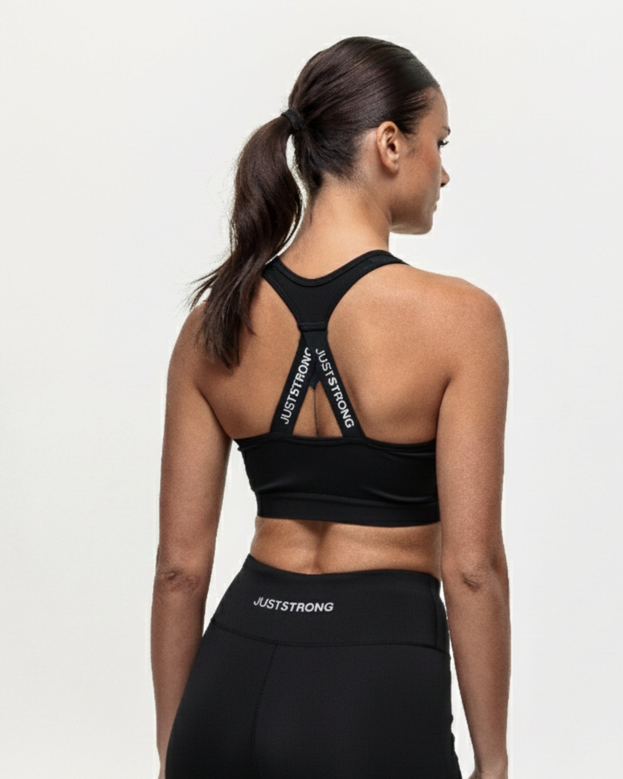 Motion Medium Support Bra - Deep Black