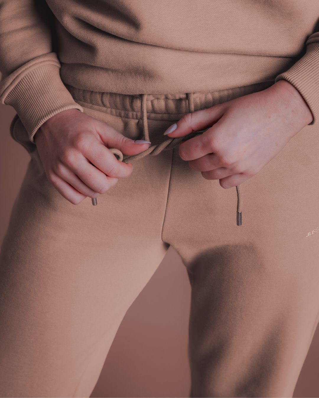 The Classic Sweatpant - Sand