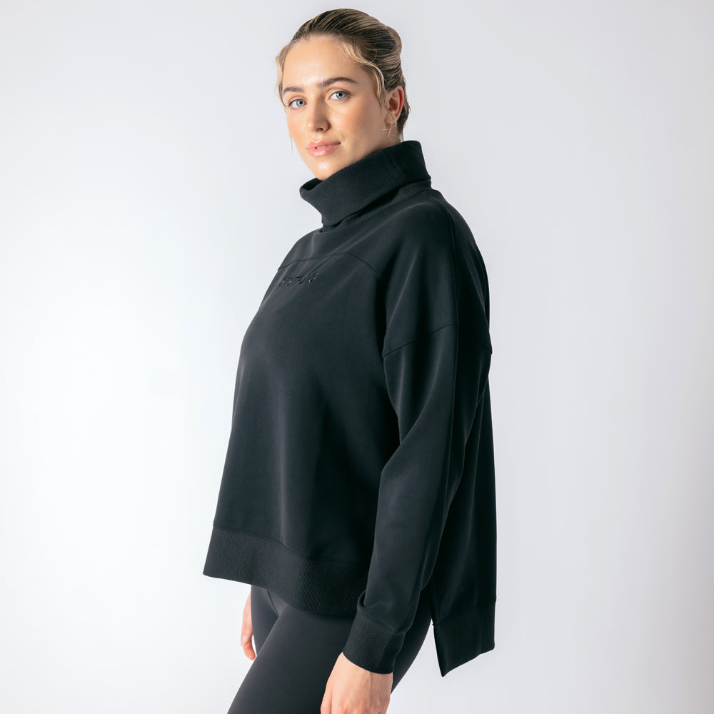 Luxe Essence Turtleneck - Black Onyx